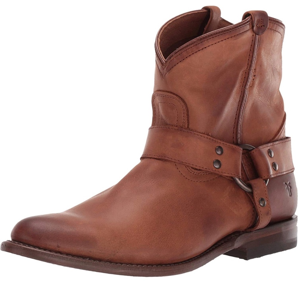 Frye Womens Wyatt harness boot. Great shape, gently worn. Size 8. Cognac color.